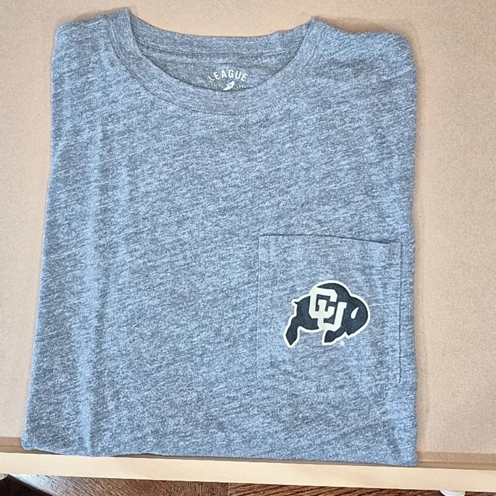 League Colorado Buffaloes Gray Short Sleeve Tee 1280/225 - Picture 1 of 6